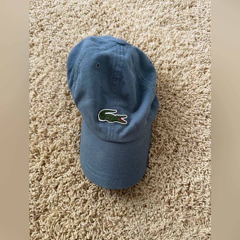 Lacoste hat